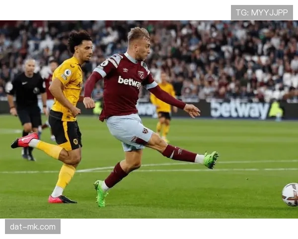 西汉姆联4-0大胜狼队，主场强势表现稳固欧战席位